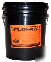 Flomix pourable asphalt repair polymer 5-gal patch kit