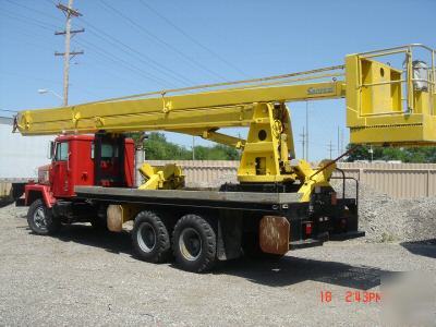 1979 paystar 5000 truck 90FT snorkel bucket lift / boom