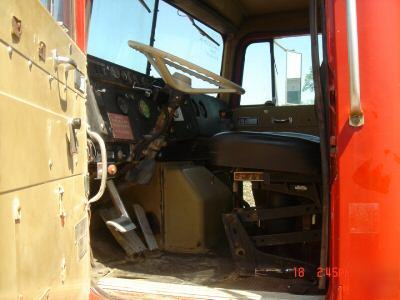 1979 paystar 5000 truck 90FT snorkel bucket lift / boom