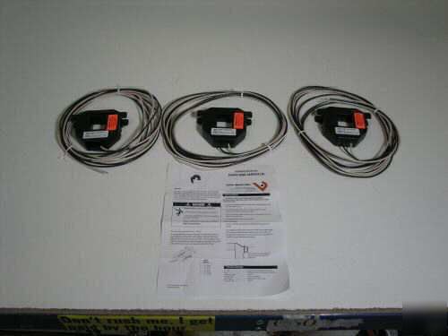 Veris industries H6810-200A 5A transducer. set of 3.