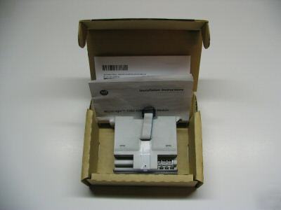 New allen-bradley 1762-IQ8 dc input module