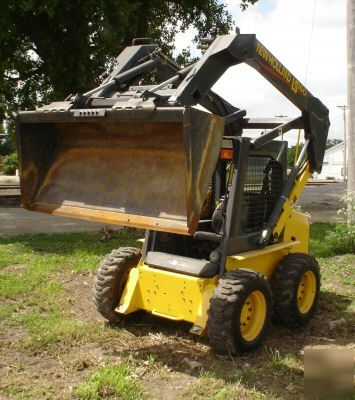 New 2001 holland LS160 skid steer loader only 630 hrs 