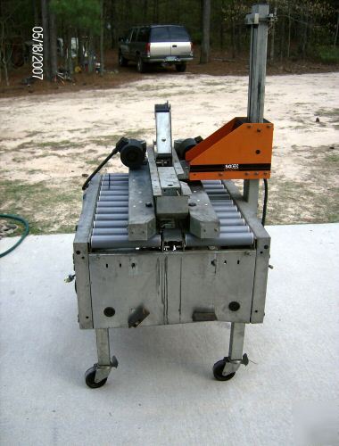 Soco t-55 automatic case sealer