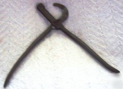 Old â€œwhite styleâ€ emasculator 12 â€œ long veterinary 