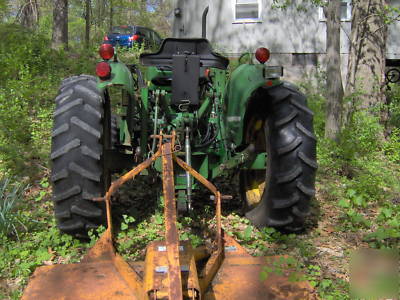 John deere 1050 utility tractor