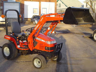 2005 massey ferguson GC2300 diesel 4X4 tractor/loader 