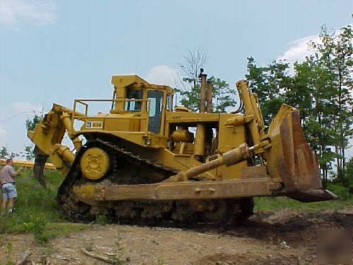 Caterpillar cat D10 high track dirt rock crawler dozer