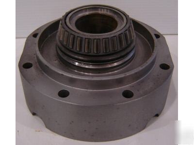 Deere 740 motor grader differential housing - AR78950