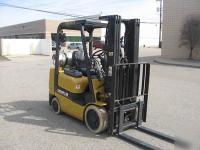 2005 caterpillar 5000 lb, lp gas forklift, hilo nice 