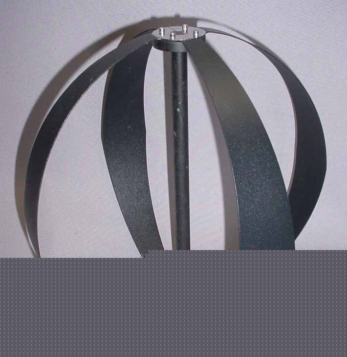 Broadband military rf ball antenna capacitance hat