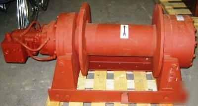 Unused dp model 45 #45BDX1L1D 45,000 lb winch w/manual