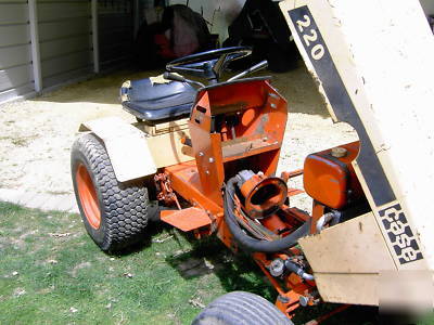  case garden tractor model 220 (1971) minus engine