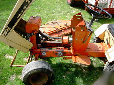  case garden tractor model 220 (1971) minus engine