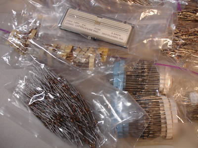 Lot of 70 bags of resistors