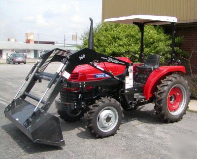 New 2006 254 kama tractor w/ 5 implements