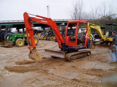 Kubota KX121-2 mini excavator 42HP 