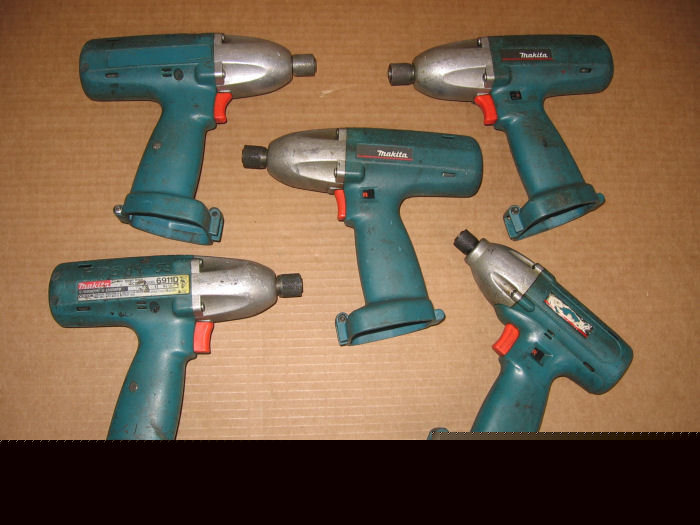 Makita cordless screwdriver 6911D + charger lot 6PCS