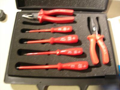 New ideal 1000V insulated tools with case