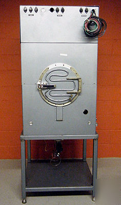 Tm vacuum products inc.vacuum oven SS806 (reduced )