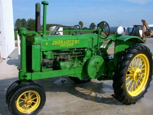 John deere unstyled a 1937 tractor