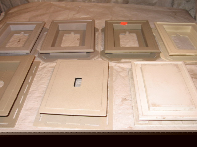 New lot of 54 vinyl siding mounting blocks fixtures