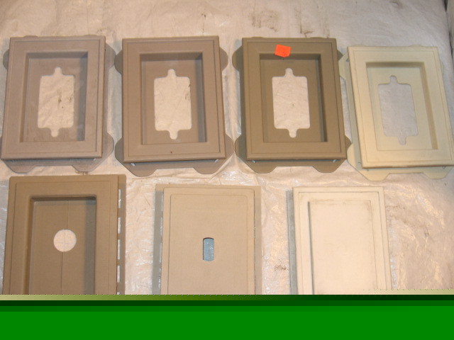 New lot of 54 vinyl siding mounting blocks fixtures