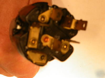 Rotary switch - p/n 304104 - nsn 5930-00-144-4994