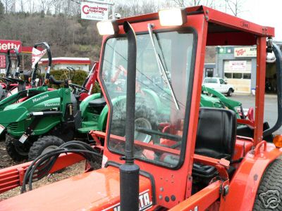 Kubota B2150 4X4 diesel 24 hp tractor loader cab