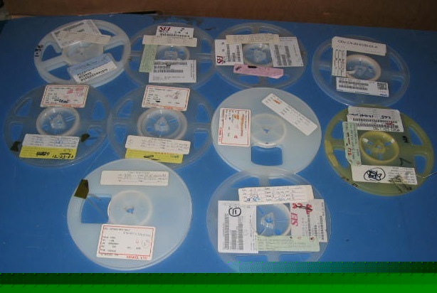 Lot of 10 reels of mixed quantity resistors