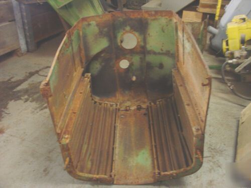 John deere 60 nose cone