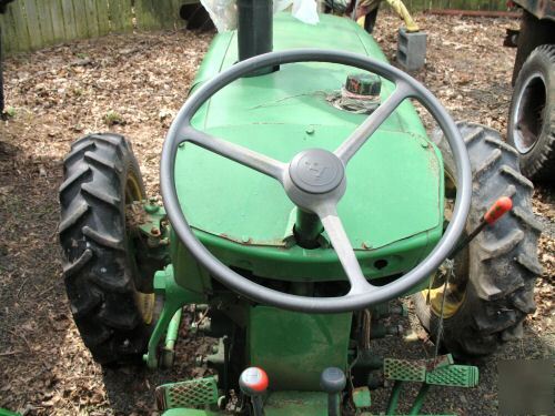 New john deere 1250 tractor 4X4 parts or repair tires