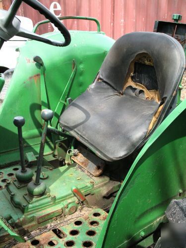 New john deere 1250 tractor 4X4 parts or repair tires