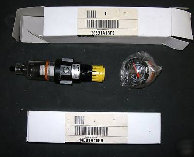 New lot of 2 parker 14E01A18FB 150PSI pneumatic filters 