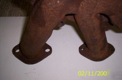 1945 john deere b manifold good condition