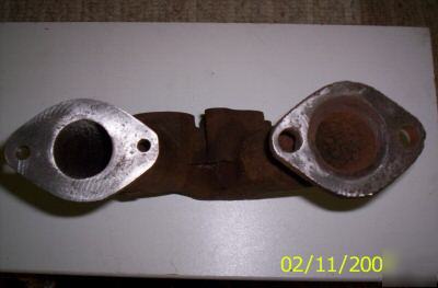 1945 john deere b manifold good condition