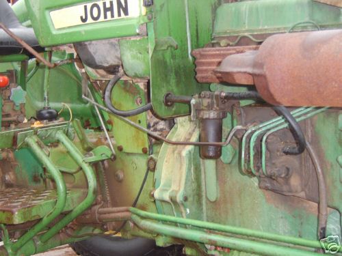 1981 950 john deere tractor in good working condition