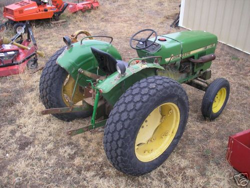 1981 950 john deere tractor in good working condition