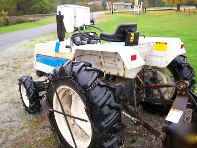 Mitsubishi MT300D 4 wh. drive 30 hp diesel tractor