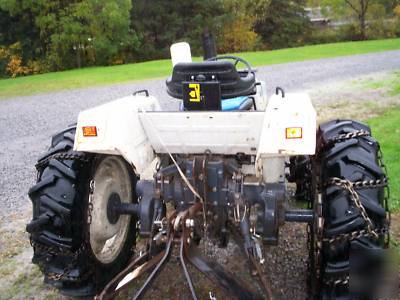 Mitsubishi MT300D 4 wh. drive 30 hp diesel tractor