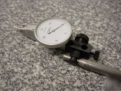 New universal dovetail indicator clamp 